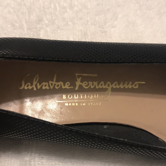 Salvatore FERRAGAMO black shoes - Picture 2 of 7